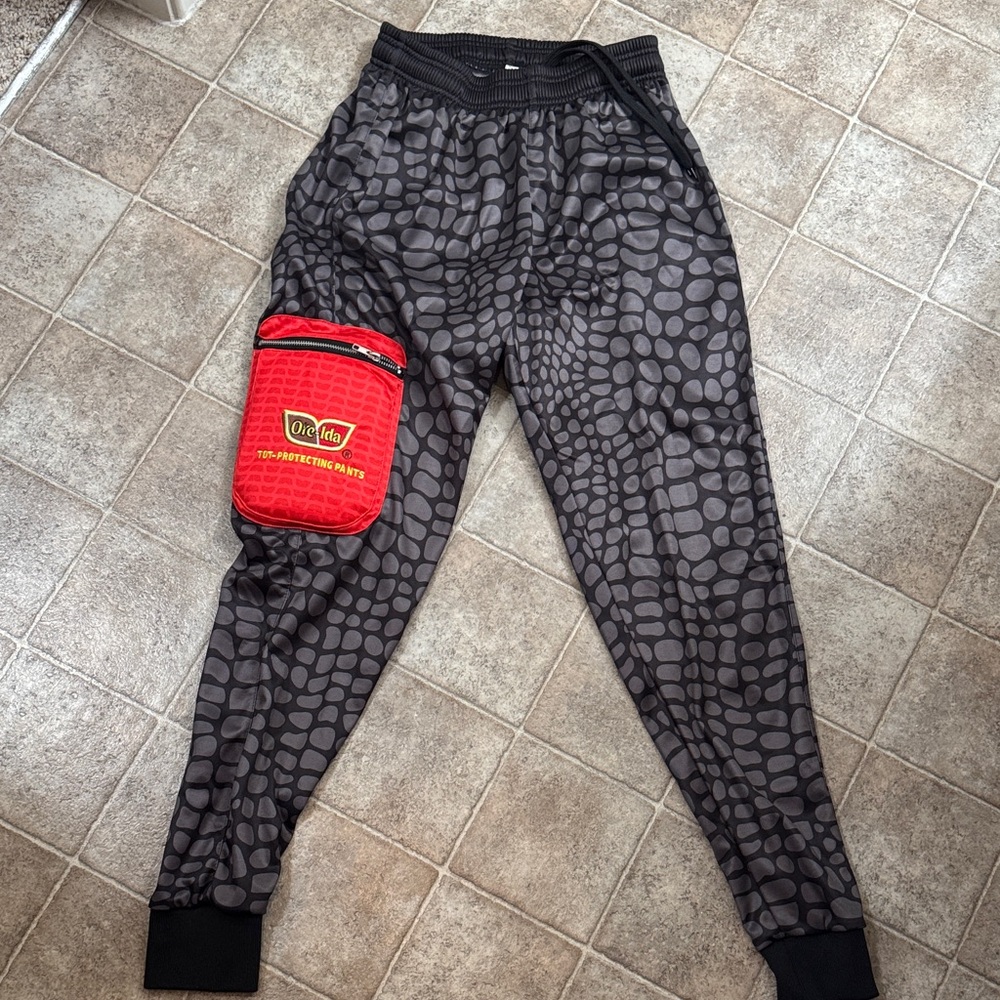 Napoleon dynamite tot protecting pants